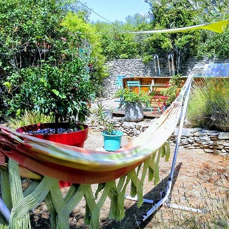 Nimes En Garrigues Bed & Breakfast エクステリア 写真