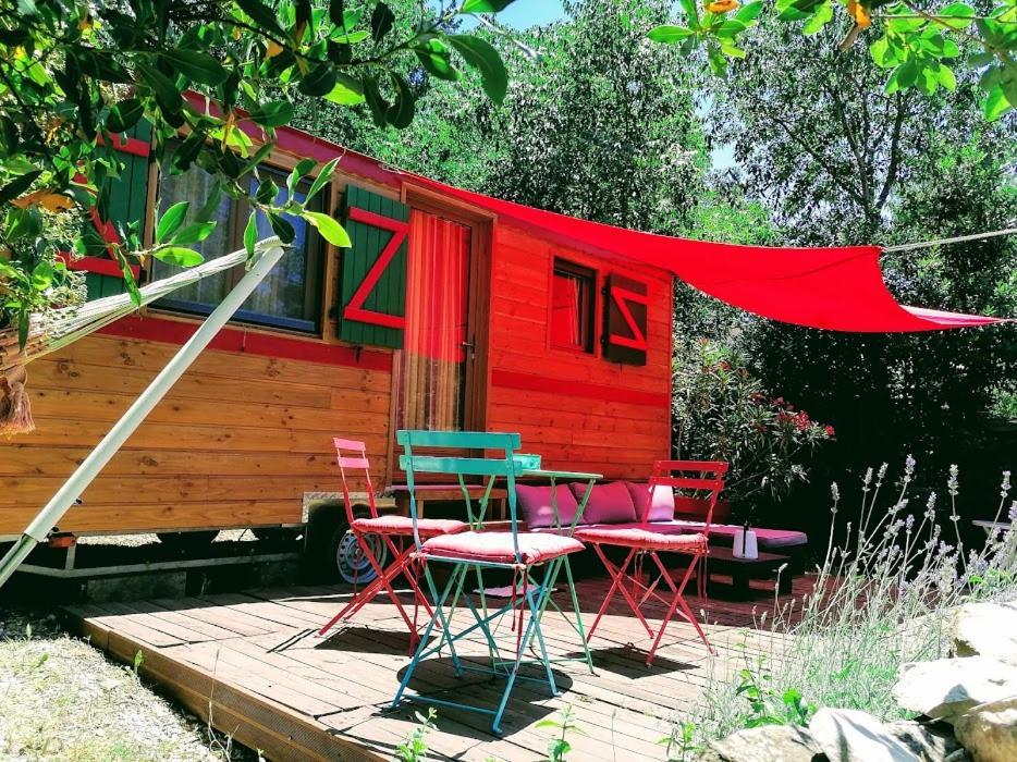 Nimes En Garrigues Bed & Breakfast エクステリア 写真