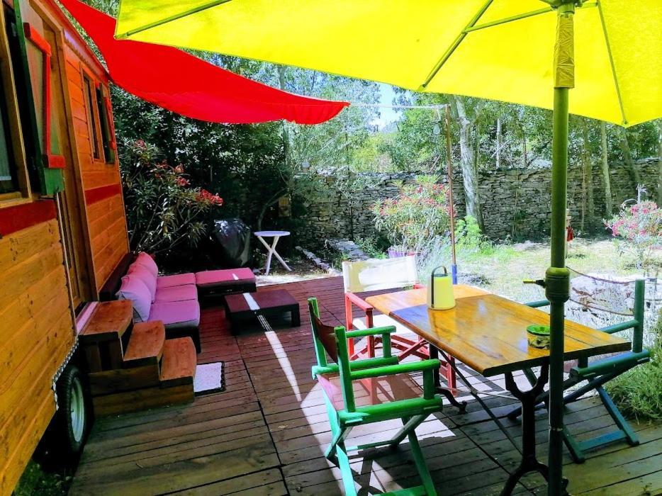 Nimes En Garrigues Bed & Breakfast エクステリア 写真